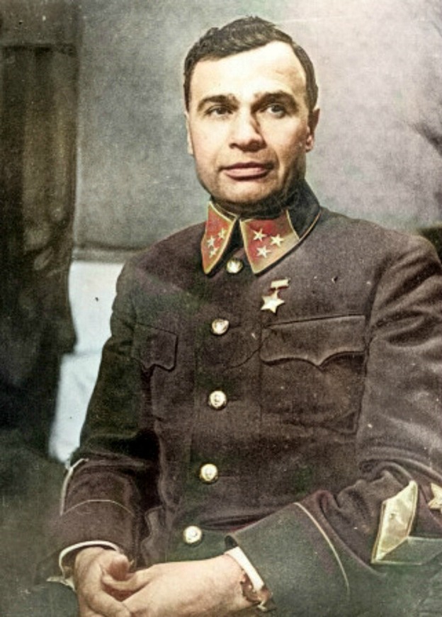 Генерал Михаил Кирпонос, командующий Юго-Западным фронтом